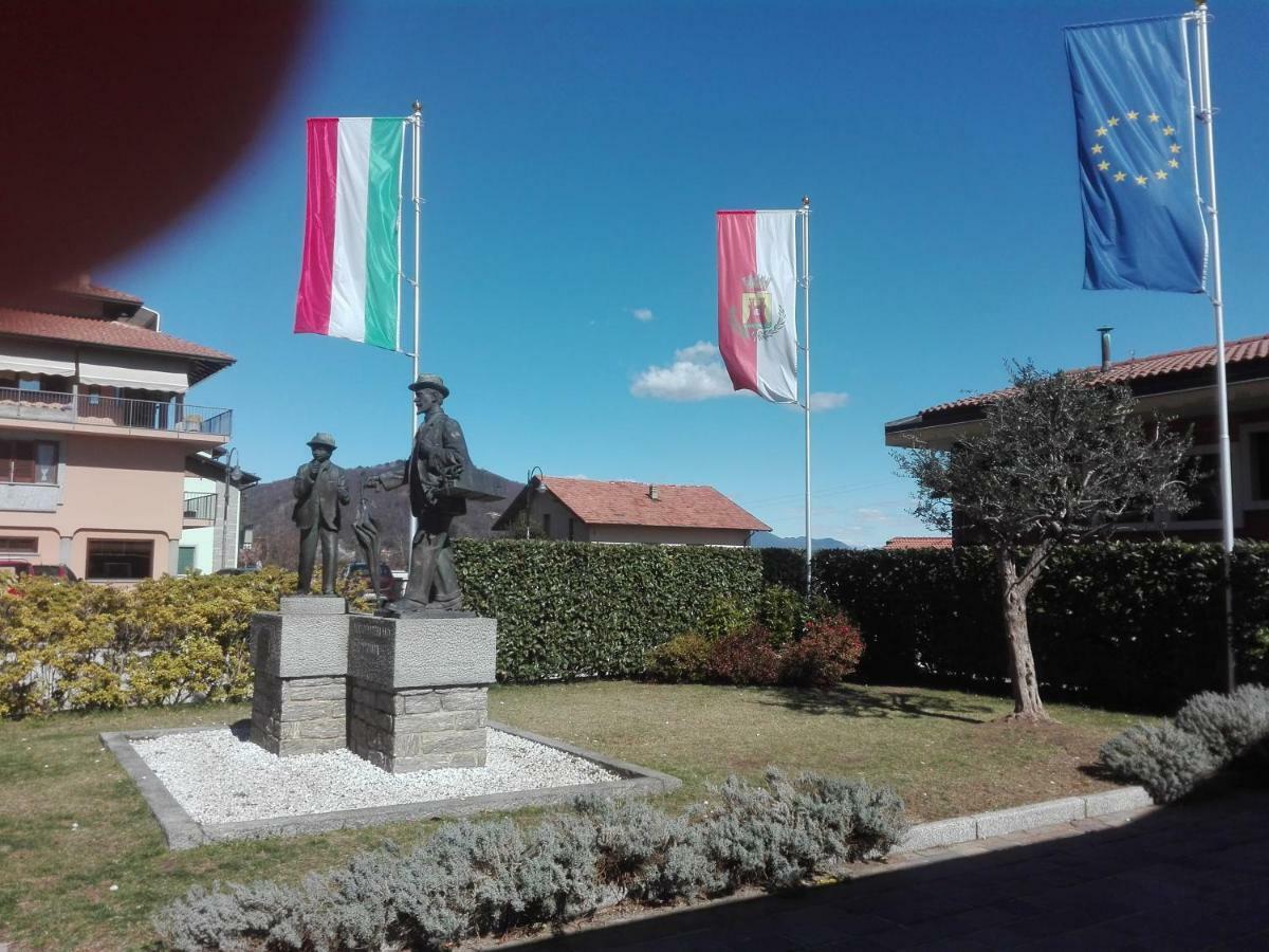 La Casa Di Nuvola Apartment Massino Visconti Bagian luar foto